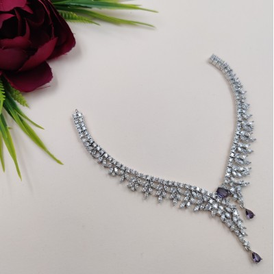 Iconic Elegance Necklace Set 